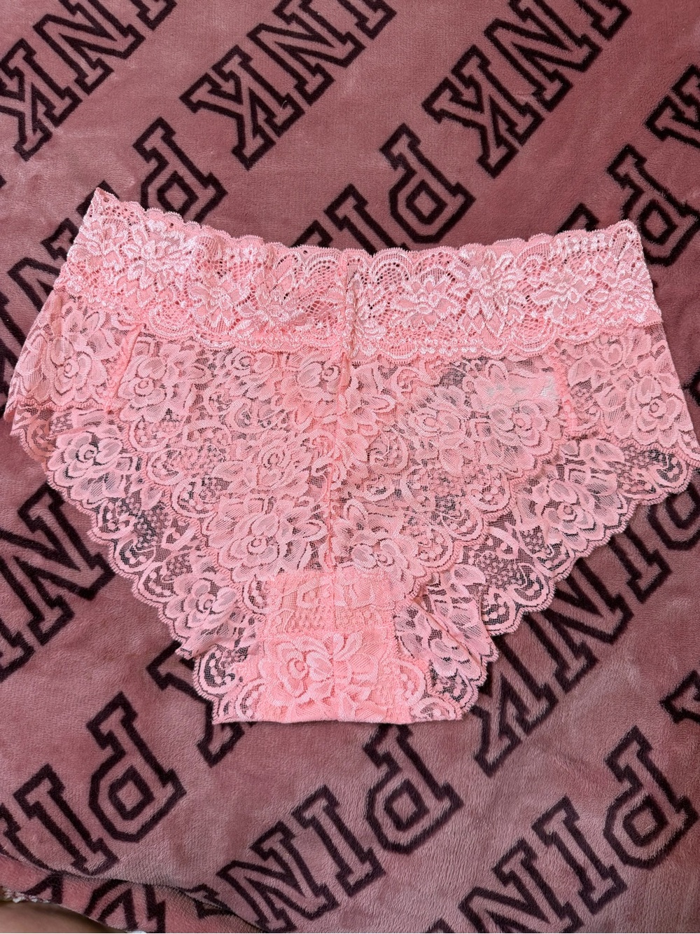 2 Pairs Lace Cheeky Panties - Pink Shades.